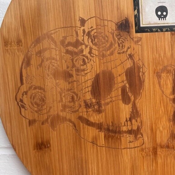 Ciroa WICKED SKULLS Bamboo Lazy Susann 16" Rotating Platter Halloween NEW - Picture 2 of 7
